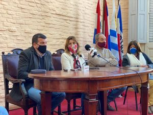 Guillermo Riccetto, Adriana Peña, Carlos Draper y Violeta Juárez.