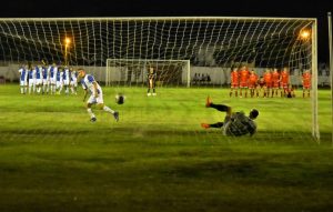De ese instante, que lo clasificó a la final, a esta incertidumbre de hoy. Granjeros da motivos de su negativa por este año