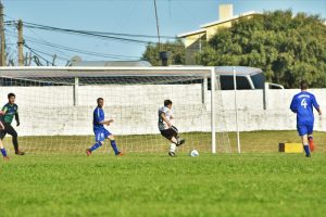 Tras el error defensivo, el gol le quedó servido a Cabrera que no falló. Fue el primero de sus cinco en la tarde del sábado