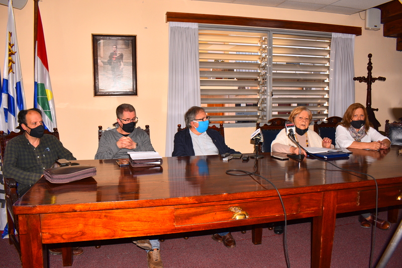 Juan Martín Frachia, Carlos Cardinal, Oscar Villalba, María Olmedo y Ana Ugolini