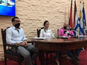 Director de Desarrollo Agropecuario José Rojas, Directora de Medio Ambiente Virgina Toledo y Director de Servicios Técnicos Washington Machín