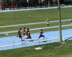 Distanciado en el primer carril, el minuano Santiago Rodríguez el sábado en la Pista Oficial