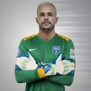 Álvaro Villete con la casaca del Sabah de Azerbaiyán