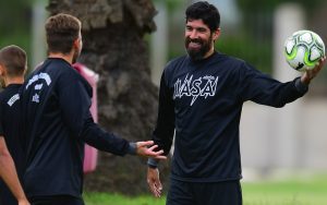 El minuano Sebastián Abreu en pleno entrenamiento de la IASA (foto Tenfield)