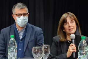 Valentín Trujillo, director de la Biblioteca Nacional y Ana Ribeiro, subsecretaria del Ministerio de Educación y Cultura