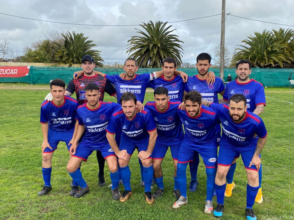 La formación de Lito ayer en Pan de Azúcar (foto Gustavo Facciola)