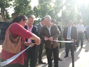 Corte de la cinta en la inauguración del sistema de videovigilancia