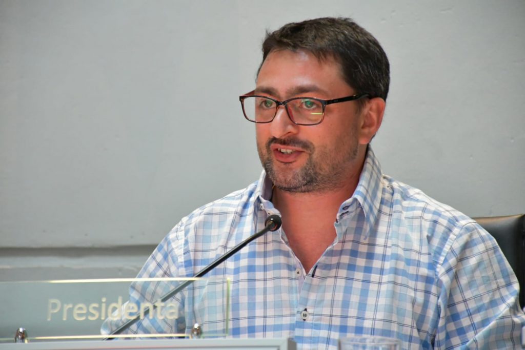 El edil Mauro Álvarez asumió la presidencia del Congreso Nacional de Ediles. Foto gentileza edil Mauro Álvarez.