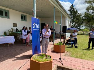 ANTEL instaló una nueva radiobase en Estación Solís 3