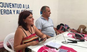 La presidenta electa del FA de Lavalleja Rossana Jaimés y el presidente saliente Daniel Ximénez