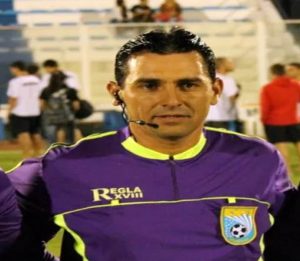 Carlos Sotelo dirigirá en Minas el domingo (foto Fútbol Florida)