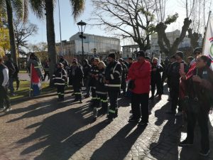 Trabajadores agremiados se congregaron en plaza Libertad por paro general parcial 1