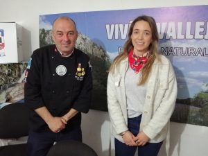 El chef Miguel Plada y la directora de Turismo de la IDL Dolores García Pintos
