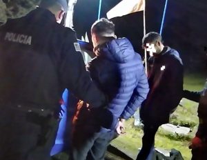 Detencion de dos hombres con bolso con Marihuana