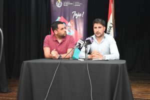 Emilio Cáceres, referente territorial de INJU, y Gabriel Gutiérrez, director de Juventud de la IDL