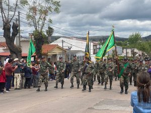 Tradicional Desfile Cívico - Militar y de Caballería Gaucha 1