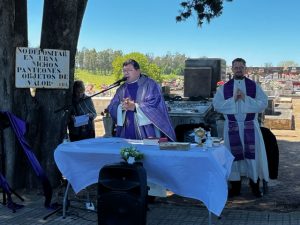 La Conmemoración de los Fieles Difuntos 4