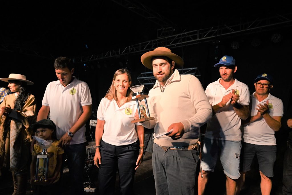 Ganadores y reconocimientos en el Primer Festival de Villa del Rosario 1