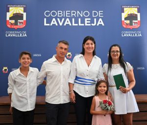 Ademar Armando Fernández Villar y Leonella Jacqueline Olivera Umpiérrez (1)