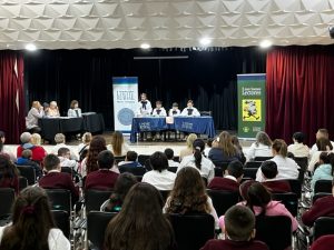 Muy buenos lectores (3)