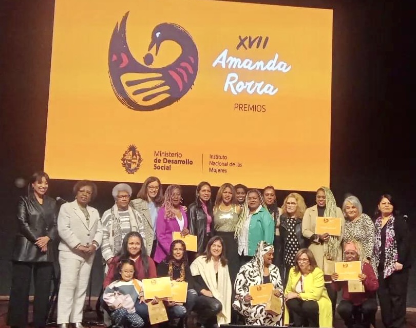Mariana Pintos recibió el premio Amanda Rorra en reconocimiento a su trabajo (4)
