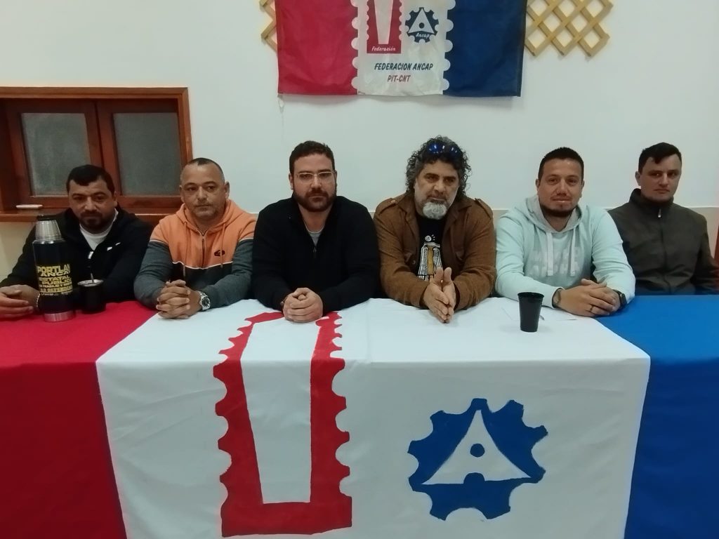Julio Benítez, Wilson Montesdeoca, Héctor Gobbi, Germán Pastorino, Pablo Díaz y Mauro De los Santos