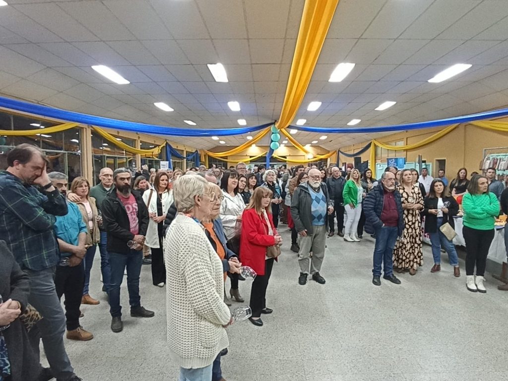 Excelente concurrencia de la Sociedad en la 20° Cata de Vinos (2)