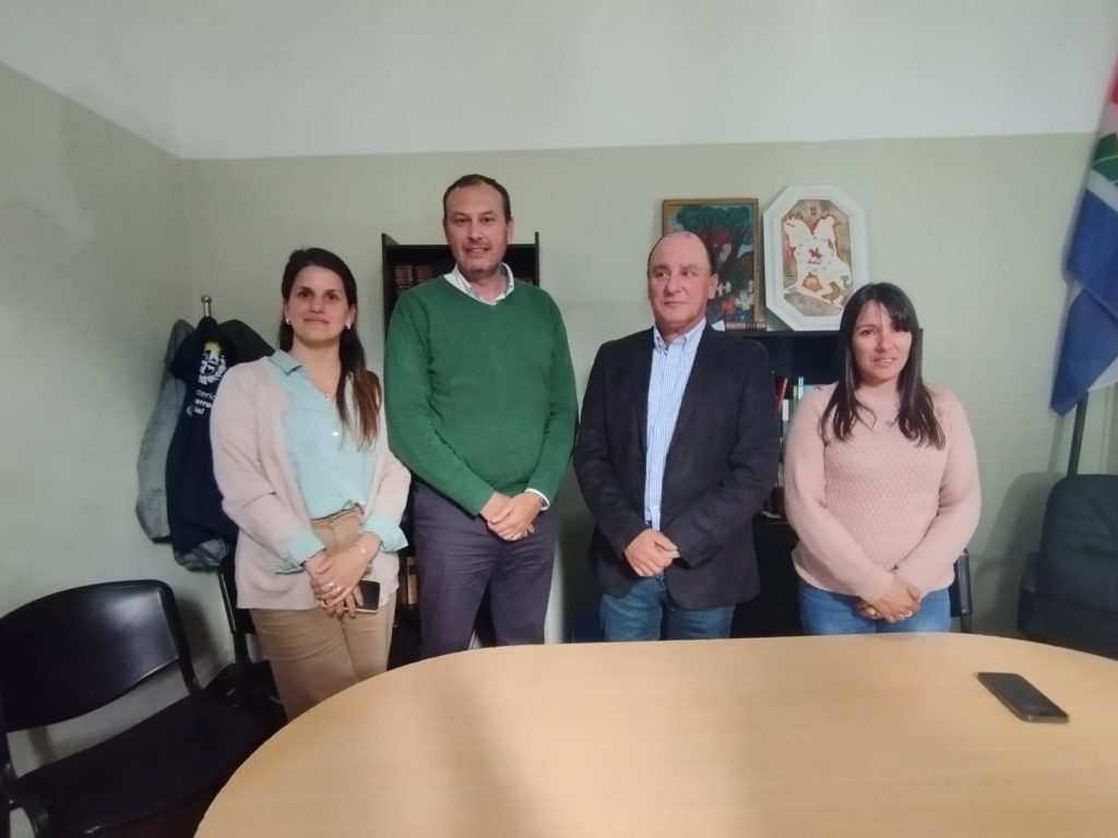 MIDES brindará curso para formar instructores en rehabilitación básica para personas con discapacidad visual 6