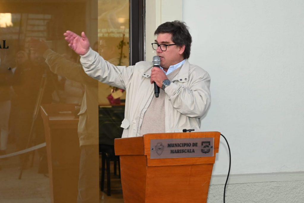 Francisco De la Peña en la inauguración del auditorio Cándido N. Cal de Mariscala