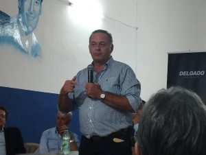 Visita Álvaro Delgado en Minas (2)