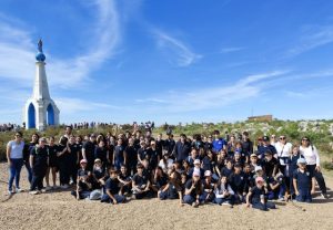 El Colegio Nuestra Señora del Verdún realizó peregrinación en su honor a su patrona (1)