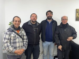 El precandidato de Unidad Popular Gonzalo Martínez en Minas y de recorrida (2)