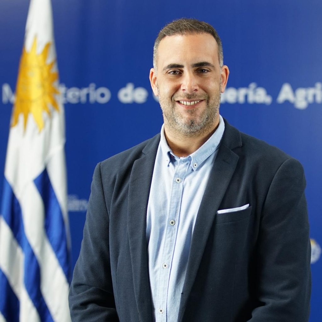 Luis Carrese (2)