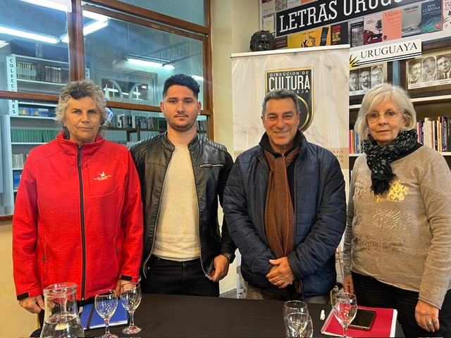 Nuevamente se presenta la obra Felices los Cuatro en el Teatro Lavalleja (1)