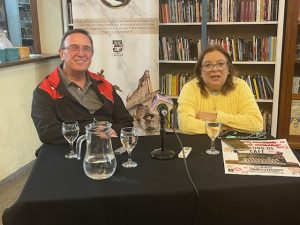 Grupo de Teatro De Acá Nomás presenta la obra Enredos de Café (3)
