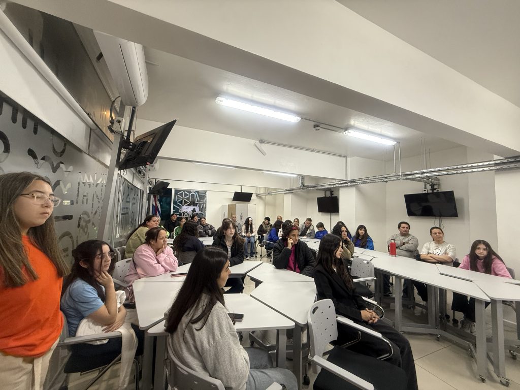 Comenzó +Mujer en Ciencia en la UTEC (2)
