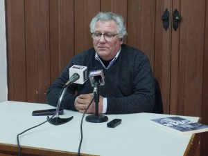 Se presentó el libro Poder educador disputas por la Educación Pública del equipo del consejero Julián Mazzoni - 1