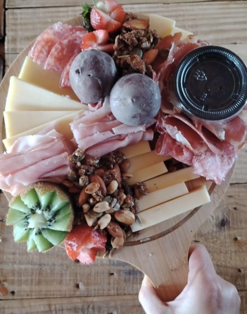 Dpicada Lanza sus «Picadas Culturales» para Celebrar la Identidad Gastronómica y Artística de Lavalleja