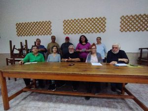 Foto de archivo de la conferencia con integrantes del grupo departamental de Sitio de Memoria