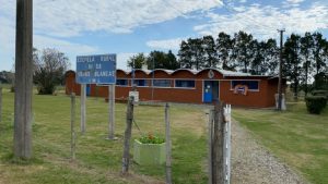 La-entrada-de-la-escuela-numero-58-de-Aguas-Blancas.-768x432
