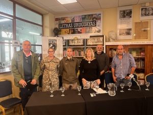 Convocatoria para el acto patriótico y el desfile del 12 de octubre - 2