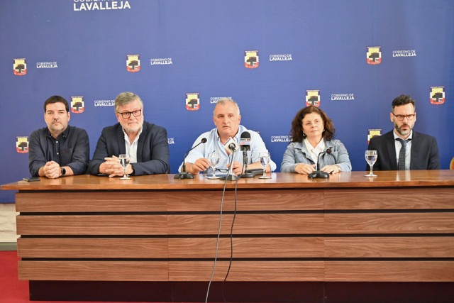 Reestructura, diseño y planificación estratégica para el funcionamiento de la Intendencia de Lavalleja - 1