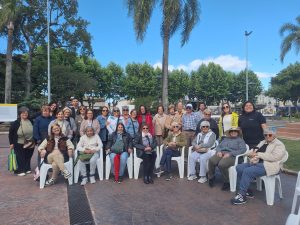 Se realizó cacería artística en plaza Libertad con las obras del Museo del Prado - 1