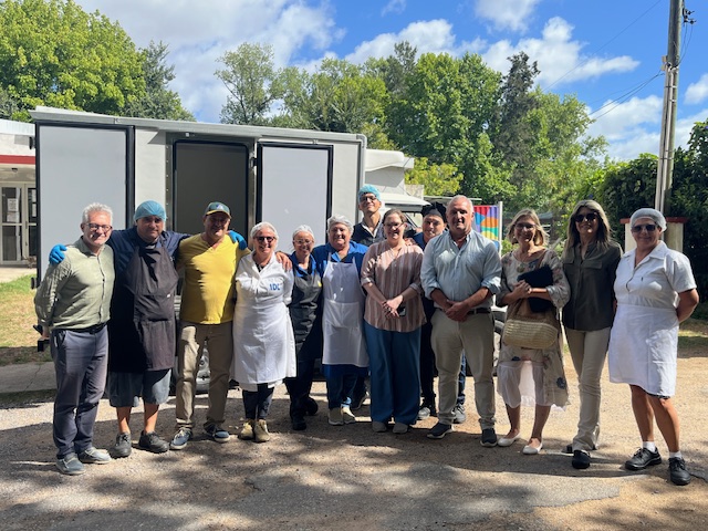 Intendencia de Lavalleja adquirió un nuevo vehículo para el transporte de alimentos de comedores en Minas - 1