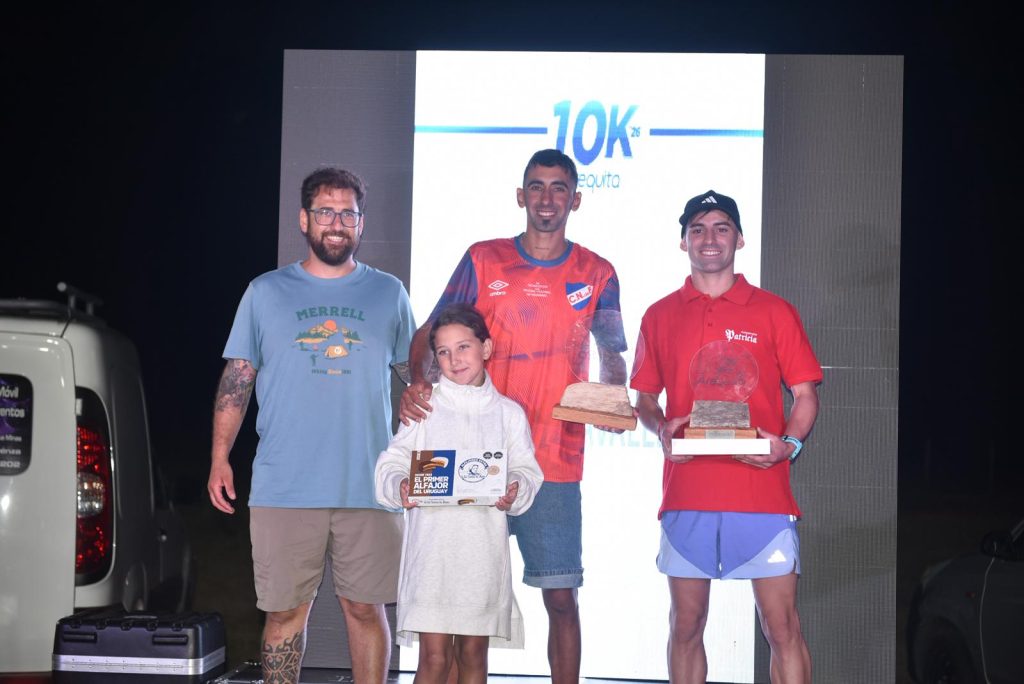 Alexis Castro más rápido que todos en la 10 K Arequita  - 8