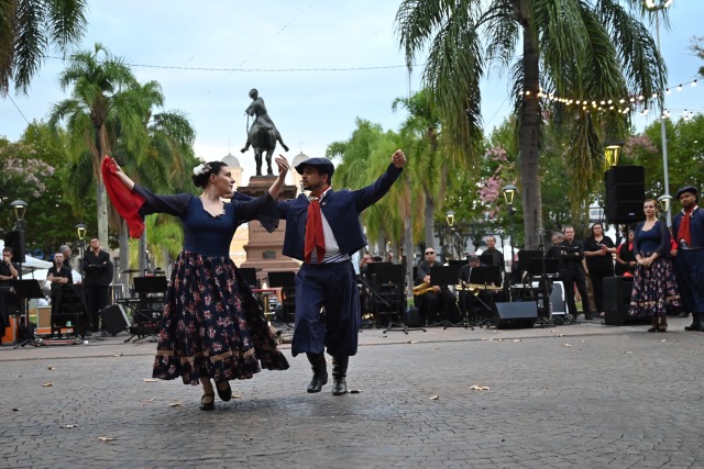 La Fiesta de la Tradición brilló en Plaza Libertad