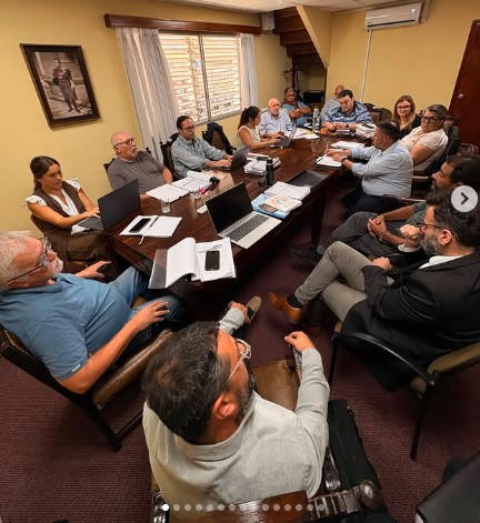 Reunión de la comisión de Presupuesto con Manzione y Prieto