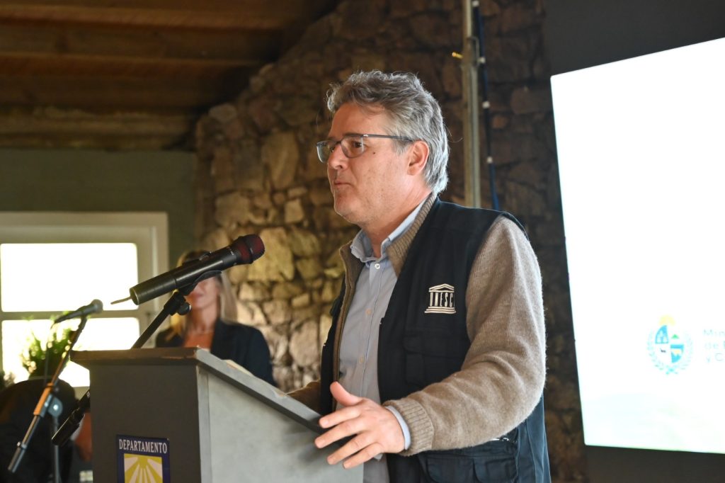 Ernesto Fernández Polcuch