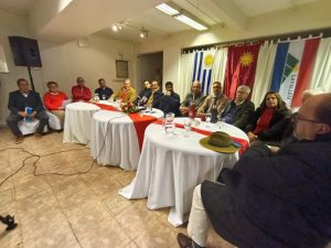 Los Comités Ejecutivos nacional y departamental del Partido Colorado sesionaron en Minas - 3