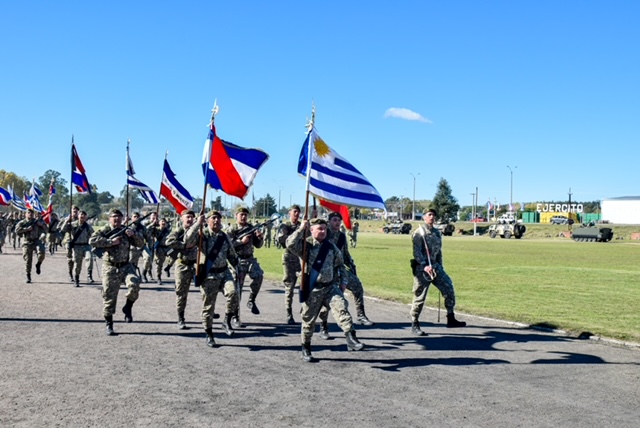 Se realizó la conmemoración del aniversario del Día del Ejército Nacional y Batalla de Las Piedras  - 5